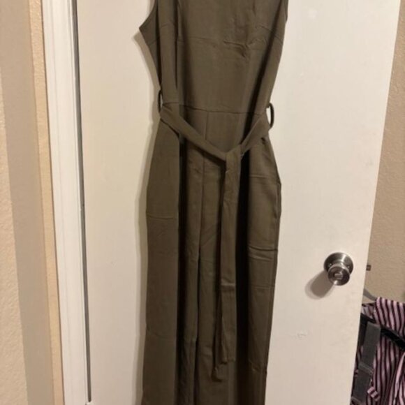 Elegant Olive Green Jumpsuit - Picture 4 of 8